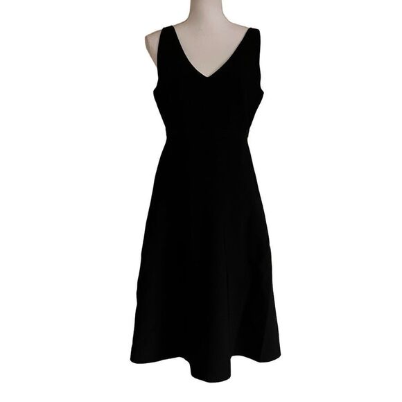 THEORY Stretch-crepe wrinkle resistant midi dress in Black Large MSRP $425 - Picture 4 of 10